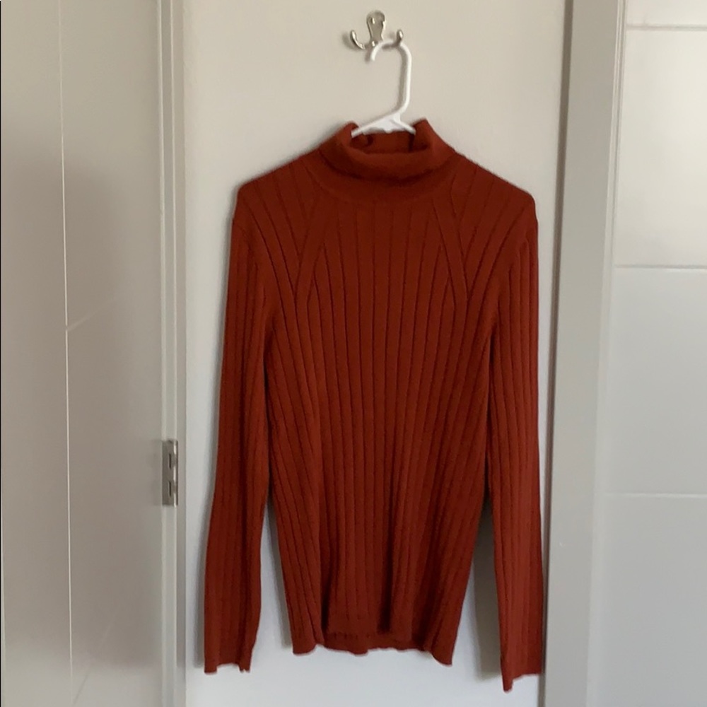Men’s Burnt Orange Turtleneck